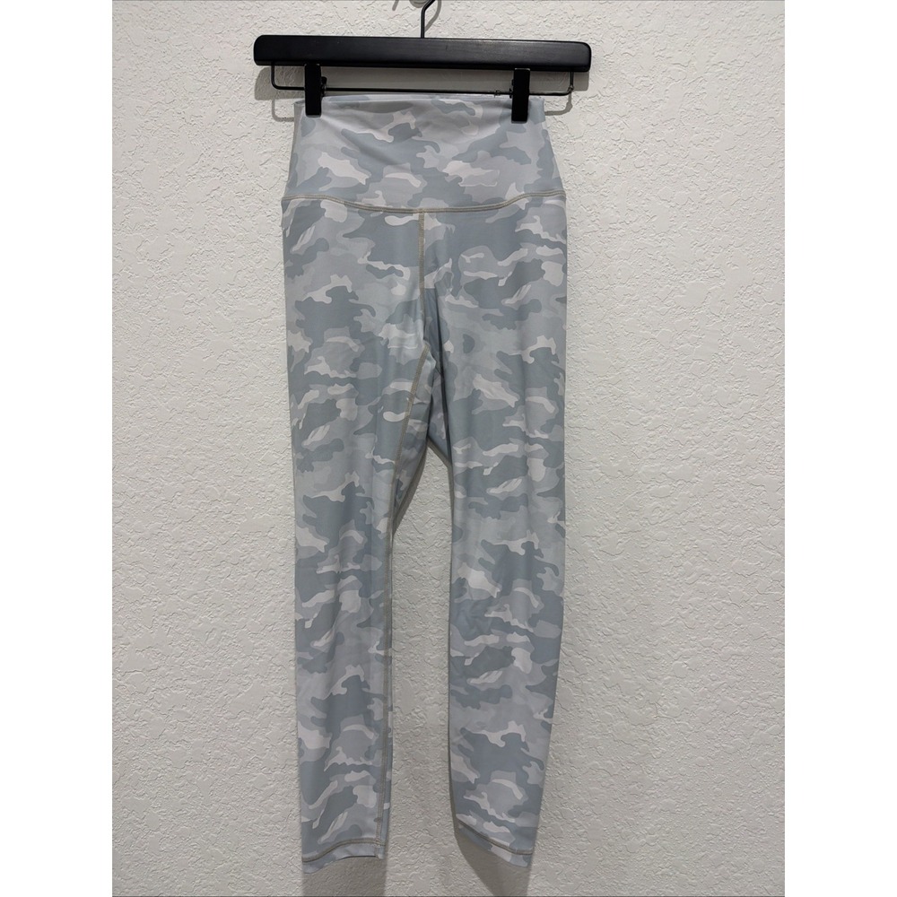 P'tula Blue Camo 7/8 Length Leggings Yoga Athletic Women's Size Medium